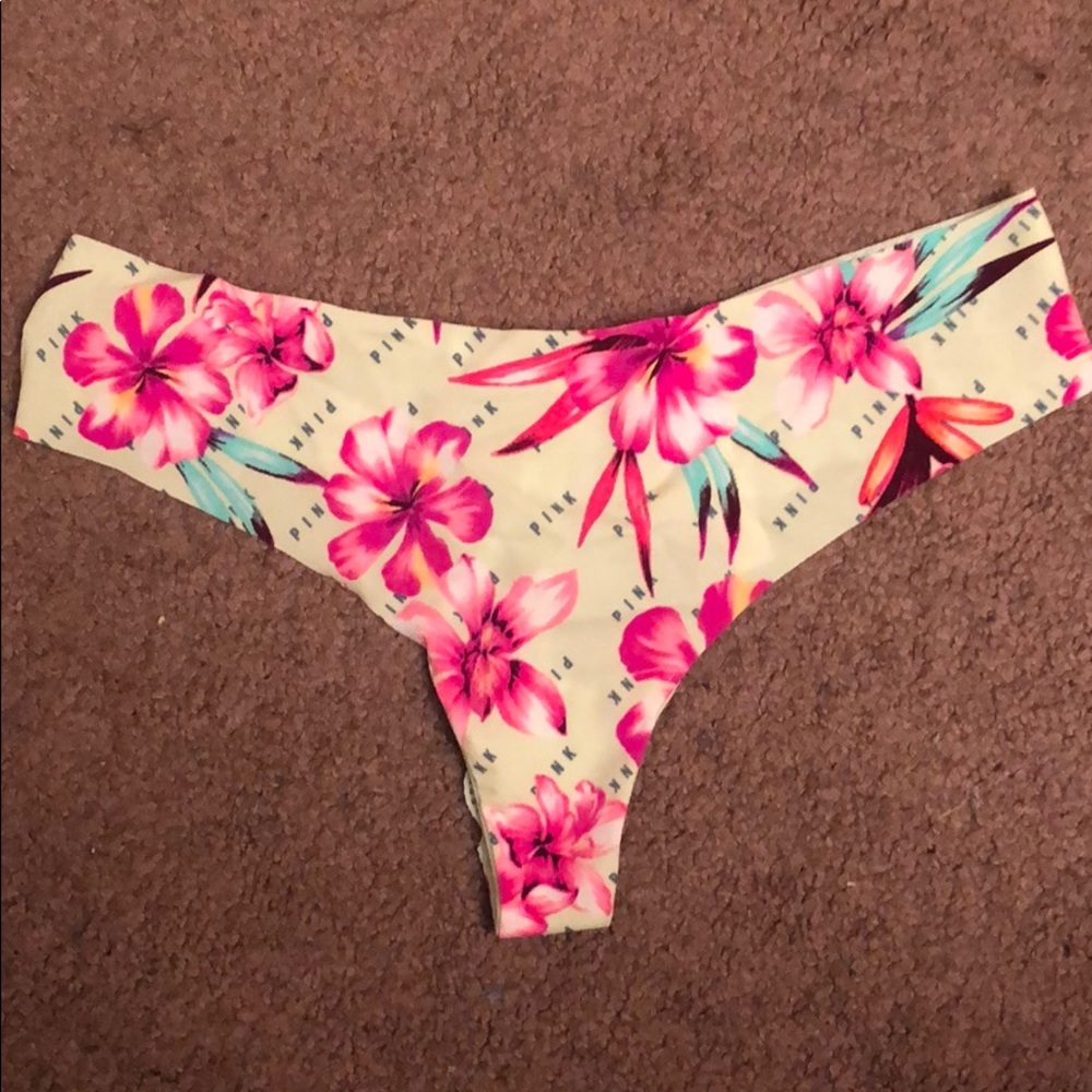 PINK  Hawaiian Print thong.